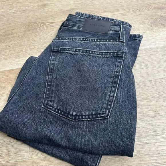 Everlane Everlane 100% Organic Cotton The 90&amp;#39;s Curvy Fit Cheeky Straight Jean Black - Cotton