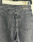 Everlane 100% Organic Cotton The 90's Curvy Fit Cheeky Straight Jean Black