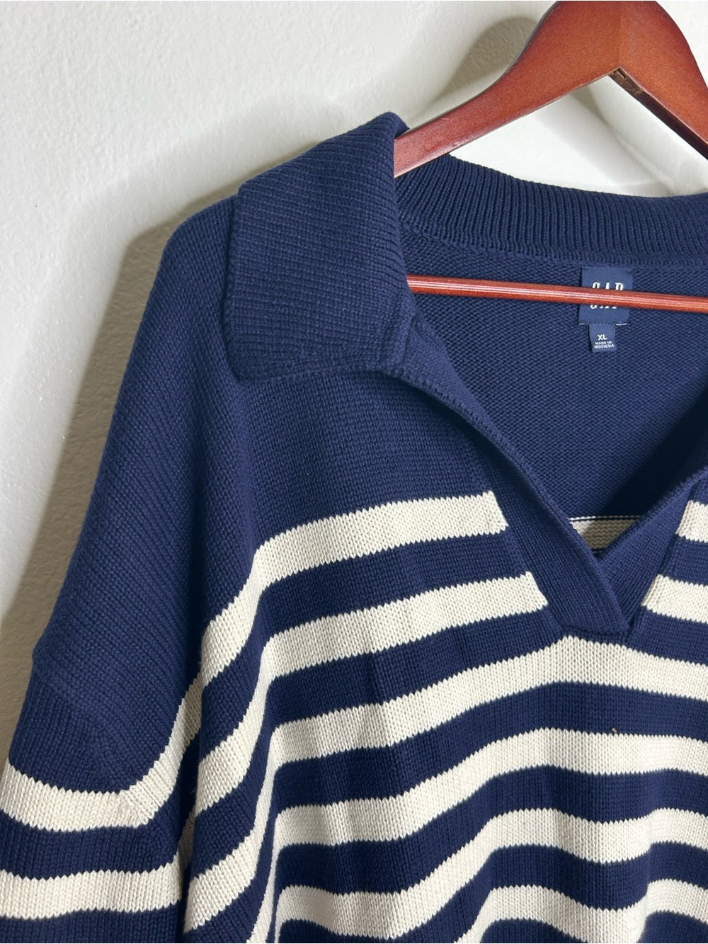 GAP 100% Cotton Navy Cream Striped Polo V - Neck Thick Knit Oversized Sweater