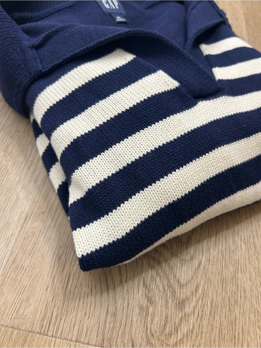 GAP GAP 100% Cotton Navy Cream Striped Polo V - Neck Thick Knit Oversized Sweater - Cotton