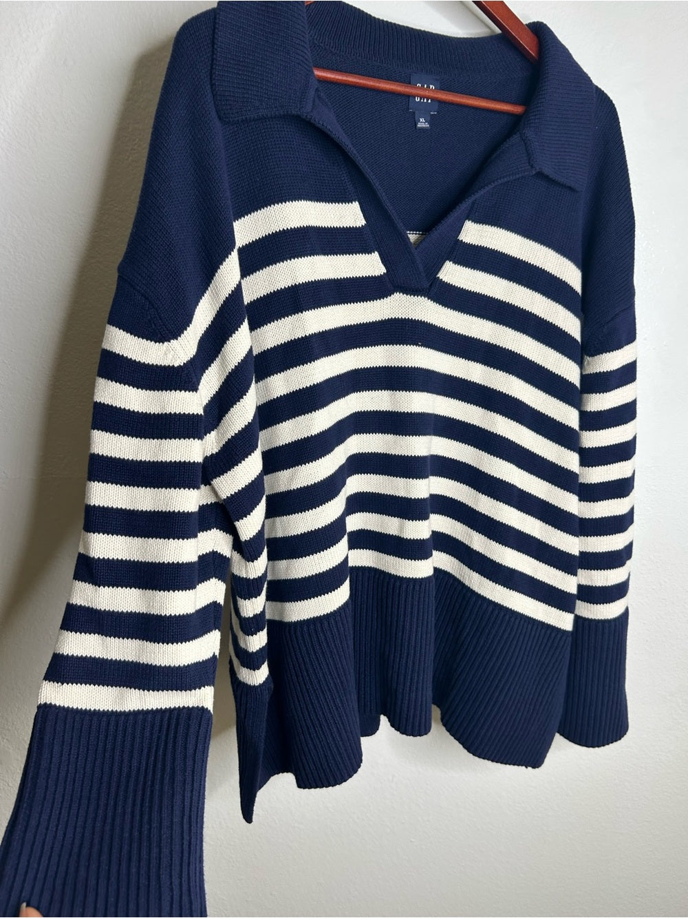 GAP 100% Cotton Navy Cream Striped Polo V - Neck Thick Knit Oversized Sweater
