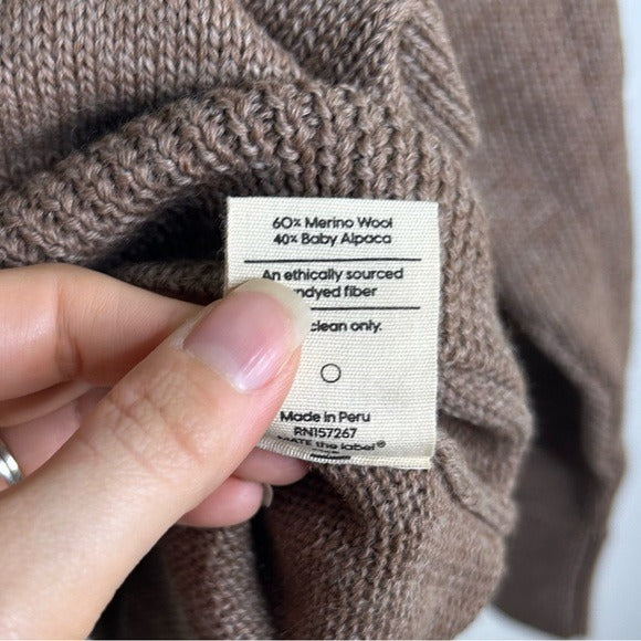 MATE The Label Merino Wool Alpaca Soft Perfect Crew Neck Knit Sweater